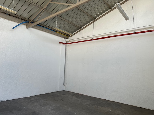 To Let commercial Property for Rent in Maitland Western Cape